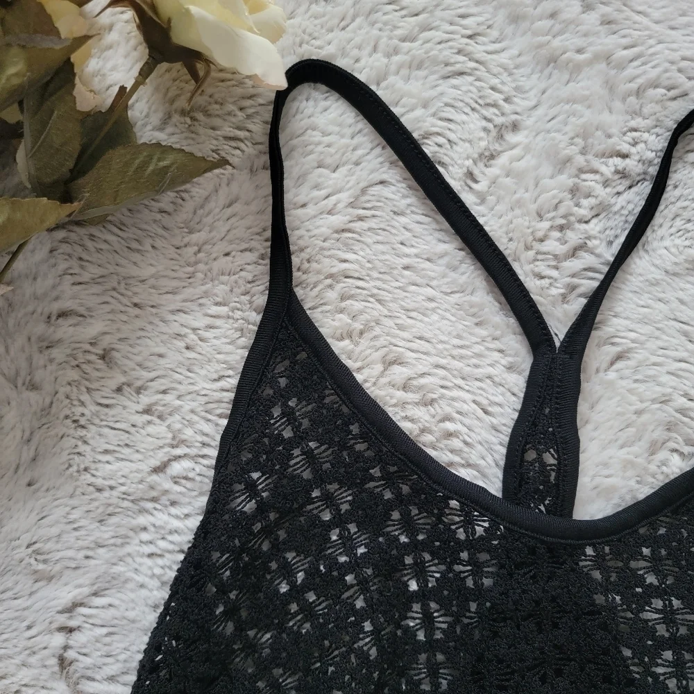 ✨️CL Victoria's Secret Pink Black Crochet Crop‎ Top Size XS/S